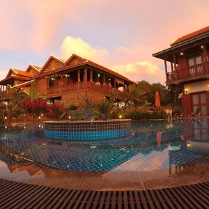 https://sunbird-garden-resort.hotelssihanoukville.net