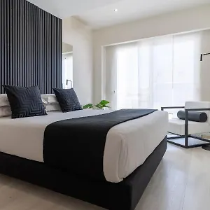 https://kb48-unique-stays.rethymnohotels.net